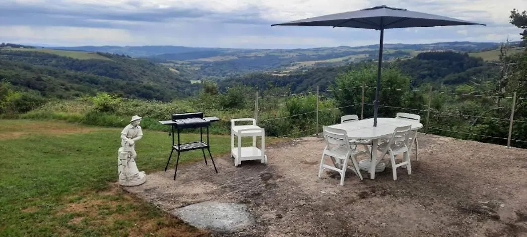 Gite Le Rocher Chouvigny Holiday home